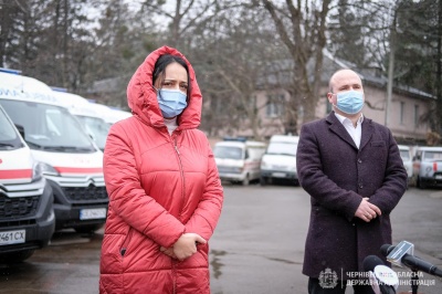 У Чернівцях центр швидкої допомоги отримав ще 8 нових автівок