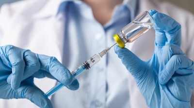 У Китаї визнали недостатньою ефективність своїх вакцин проти COVID-19