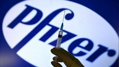 В Україну «прилетіла» вакцина Pfizer:  кого нею щепитимуть