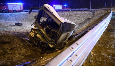 У Польщі тимчасово закрили з’їзд із дороги на місці ДТП українських автобусів