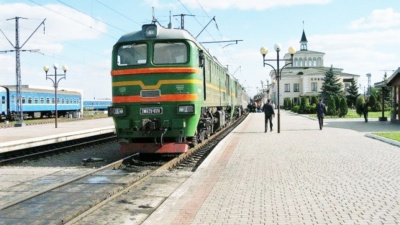 Укрзалізниця оновила список рейсів на Великодні свята: чи буде сполучення з Чернівцями