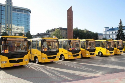 На Буковині побільшає шкільних автобусів 