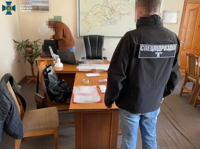 Хто такий Юрій Мінько з Чернівецької ОДА, якого підозрюють в отриманні хабаря 600 тис грн