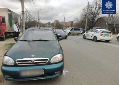 Через аварію в Чернівцях утворився великий затор - фото