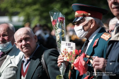 У Чернівцях вшанували пам'ять загиблих у Другій світовій війні - фото