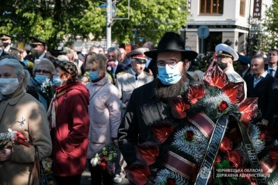 У Чернівцях вшанували пам'ять загиблих у Другій світовій війні - фото