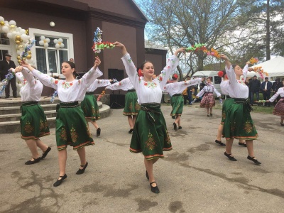 У селі на Буковині відкрили відновлений Будинок культури – фото