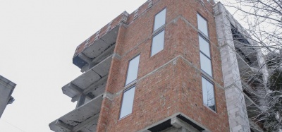 Забудова біля готелю "Турист" у Чернівцях незаконна 
