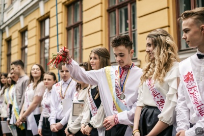 Конкурс на посади директорів шкіл у Чернівцях: завершується термін подачі заяв