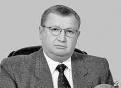 Помер останній секретар Чернівецького обкому КПРС