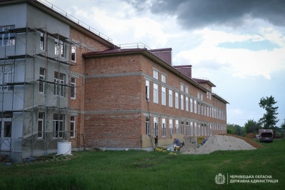 На Буковині добудовують школу на пів тисячі учнів – фото