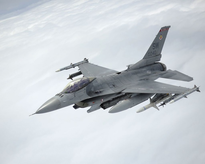 Винищувачі F-16 будуть в українському небі